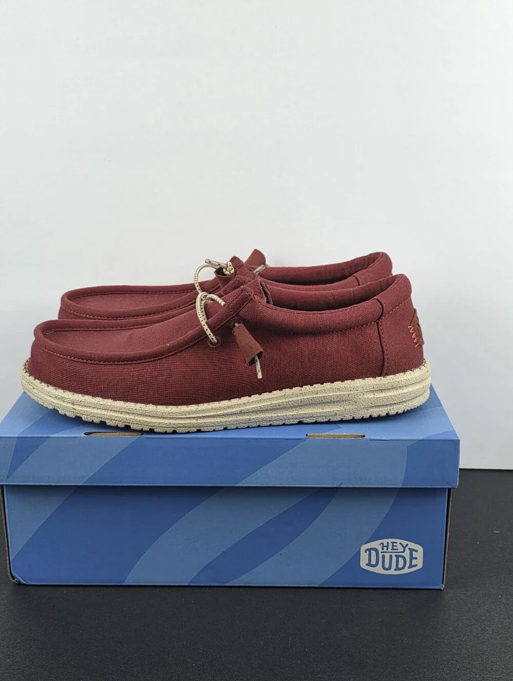 Hey Dude Mens Wally Canvas Chili Size 10